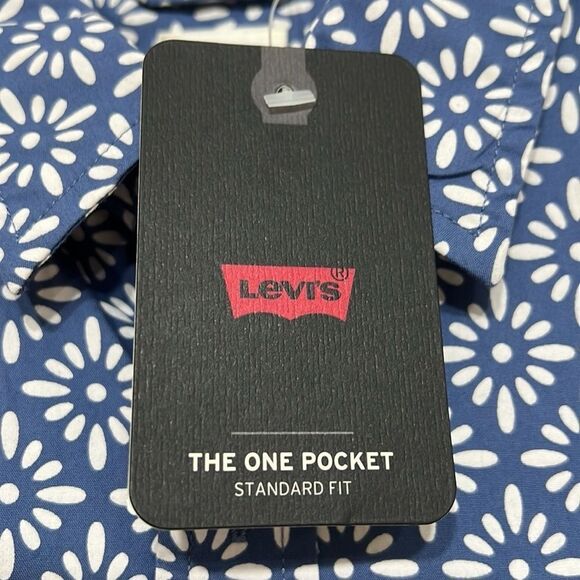 Levis Button Down Shirt Men's Size Large Short Sleeve One Pocket Standard Fit - Picture 11 of 12